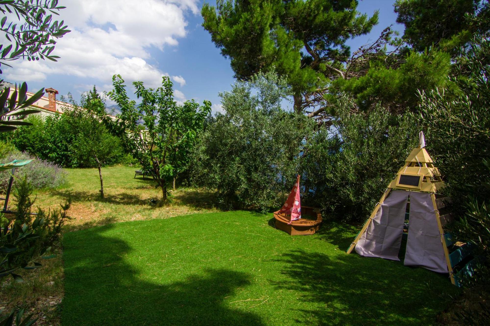 Holiday House Botta Marusici  Экстерьер фото